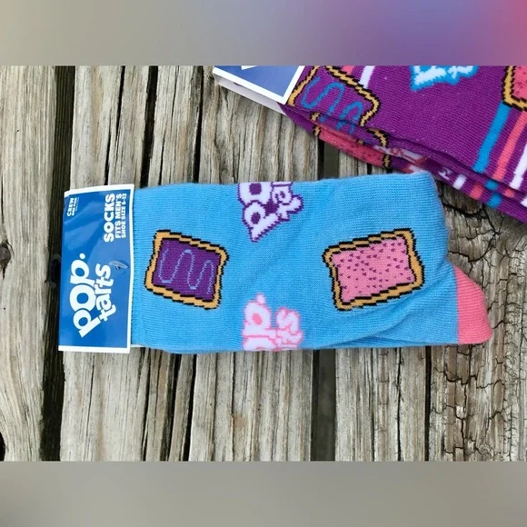 2/$10 NEW Mens 2 Licensed Kellogg’s Pop Tarts Toaster Pastries Fruit Pie Socks - Picture 3 of 5